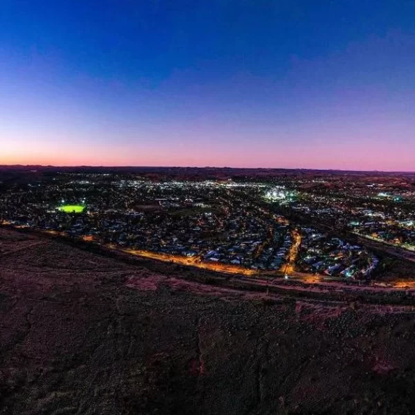 uluru to alice springs tour